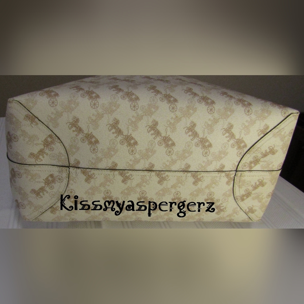 Coach Reversible Cream and Tan Horse and Carriage City Tote EUC! - Picture 3 of 8